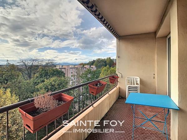 2019879 image7 - Sainte Foy Immobilier - Ce sont des agences immobilières dans l'Ouest Lyonnais spécialisées dans la location de maison ou d'appartement et la vente de propriété de prestige.