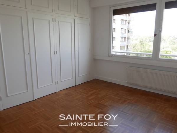 2019882 image9 - Sainte Foy Immobilier - Ce sont des agences immobilières dans l'Ouest Lyonnais spécialisées dans la location de maison ou d'appartement et la vente de propriété de prestige.