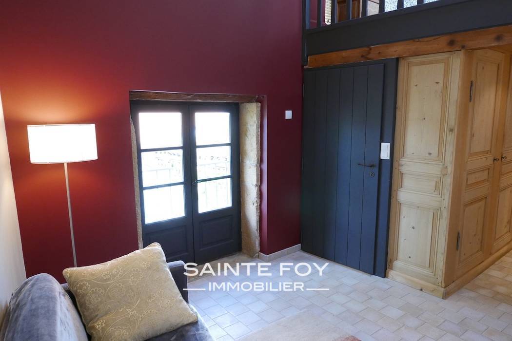 2019722 image1 - Sainte Foy Immobilier - Ce sont des agences immobilières dans l'Ouest Lyonnais spécialisées dans la location de maison ou d'appartement et la vente de propriété de prestige.