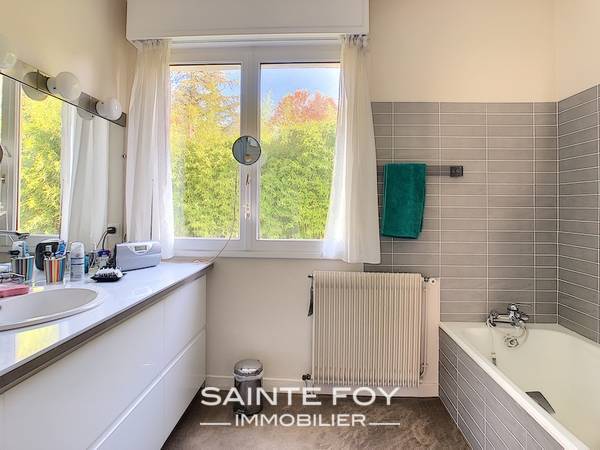 2019878 image7 - Sainte Foy Immobilier - Ce sont des agences immobilières dans l'Ouest Lyonnais spécialisées dans la location de maison ou d'appartement et la vente de propriété de prestige.