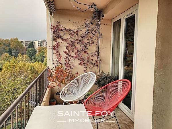 2019825 image7 - Sainte Foy Immobilier - Ce sont des agences immobilières dans l'Ouest Lyonnais spécialisées dans la location de maison ou d'appartement et la vente de propriété de prestige.
