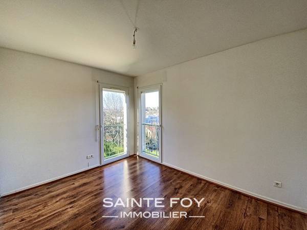 2019962 image7 - Sainte Foy Immobilier - Ce sont des agences immobilières dans l'Ouest Lyonnais spécialisées dans la location de maison ou d'appartement et la vente de propriété de prestige.