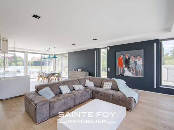 2019951 image2 - Sainte Foy Immobilier - Ce sont des agences immobilières dans l'Ouest Lyonnais spécialisées dans la location de maison ou d'appartement et la vente de propriété de prestige.