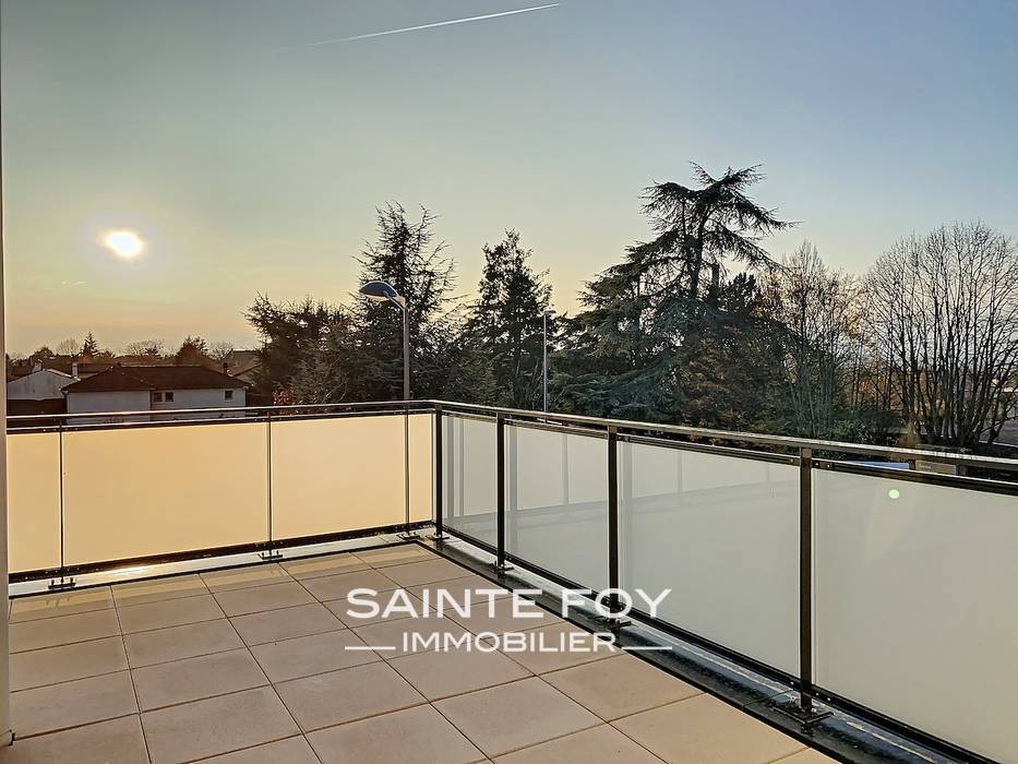 2019971 image1 - Sainte Foy Immobilier - Ce sont des agences immobilières dans l'Ouest Lyonnais spécialisées dans la location de maison ou d'appartement et la vente de propriété de prestige.
