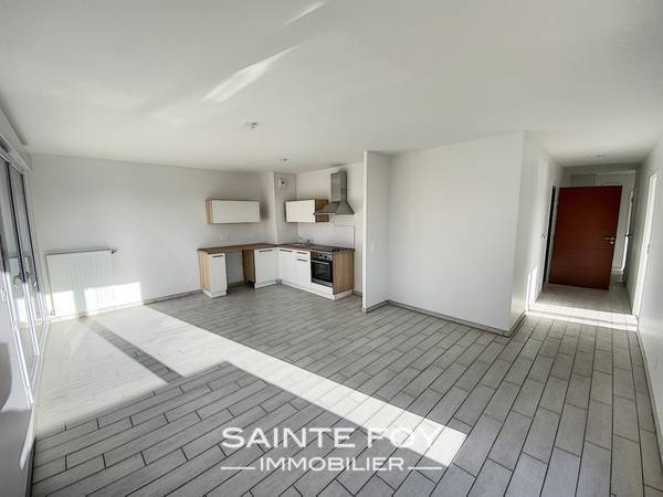 2019971 image3 - Sainte Foy Immobilier - Ce sont des agences immobilières dans l'Ouest Lyonnais spécialisées dans la location de maison ou d'appartement et la vente de propriété de prestige.