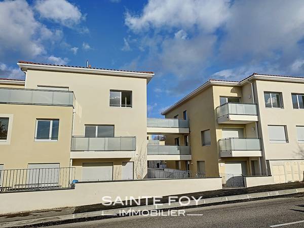 2019971 image10 - Sainte Foy Immobilier - Ce sont des agences immobilières dans l'Ouest Lyonnais spécialisées dans la location de maison ou d'appartement et la vente de propriété de prestige.