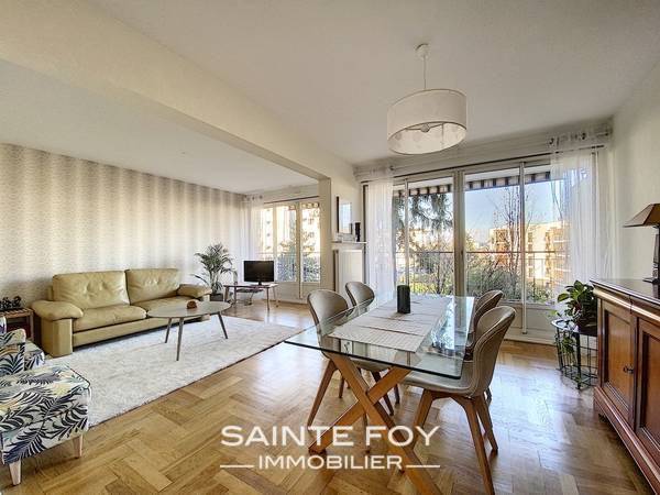 2019999 image2 - Sainte Foy Immobilier - Ce sont des agences immobilières dans l'Ouest Lyonnais spécialisées dans la location de maison ou d'appartement et la vente de propriété de prestige.