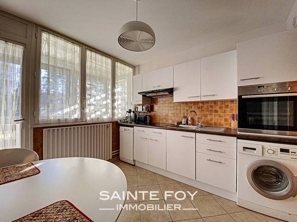 2019999 image4 - Sainte Foy Immobilier - Ce sont des agences immobilières dans l'Ouest Lyonnais spécialisées dans la location de maison ou d'appartement et la vente de propriété de prestige.