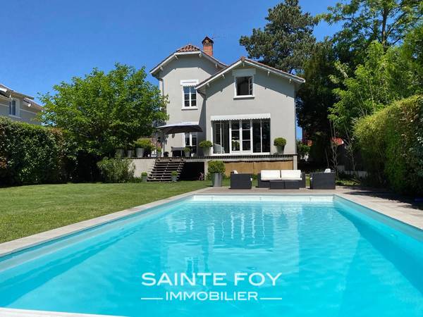 2019989 image2 - Sainte Foy Immobilier - Ce sont des agences immobilières dans l'Ouest Lyonnais spécialisées dans la location de maison ou d'appartement et la vente de propriété de prestige.