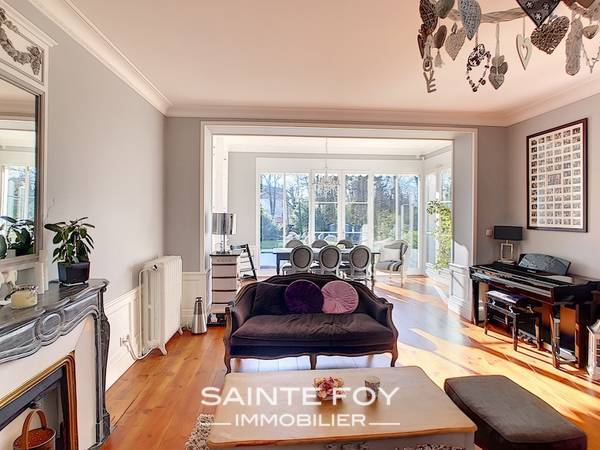 2019989 image5 - Sainte Foy Immobilier - Ce sont des agences immobilières dans l'Ouest Lyonnais spécialisées dans la location de maison ou d'appartement et la vente de propriété de prestige.