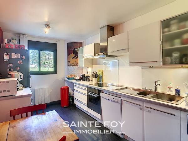 2020001 image3 - Sainte Foy Immobilier - Ce sont des agences immobilières dans l'Ouest Lyonnais spécialisées dans la location de maison ou d'appartement et la vente de propriété de prestige.