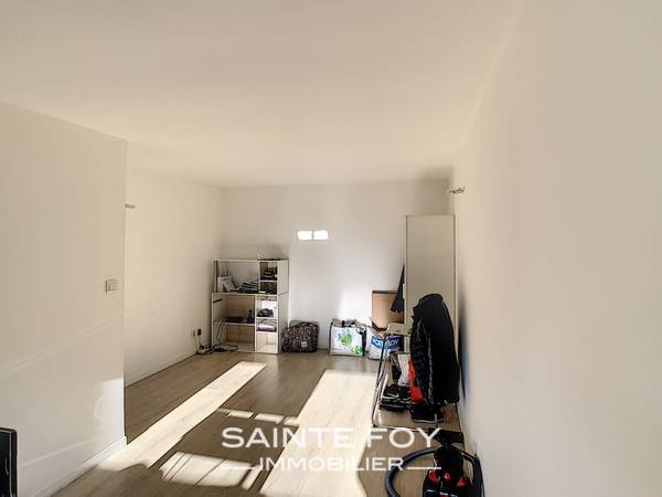 2020025 image4 - Sainte Foy Immobilier - Ce sont des agences immobilières dans l'Ouest Lyonnais spécialisées dans la location de maison ou d'appartement et la vente de propriété de prestige.