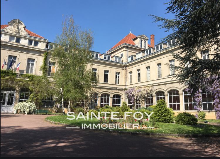 2019966 image1 - Sainte Foy Immobilier - Ce sont des agences immobilières dans l'Ouest Lyonnais spécialisées dans la location de maison ou d'appartement et la vente de propriété de prestige.