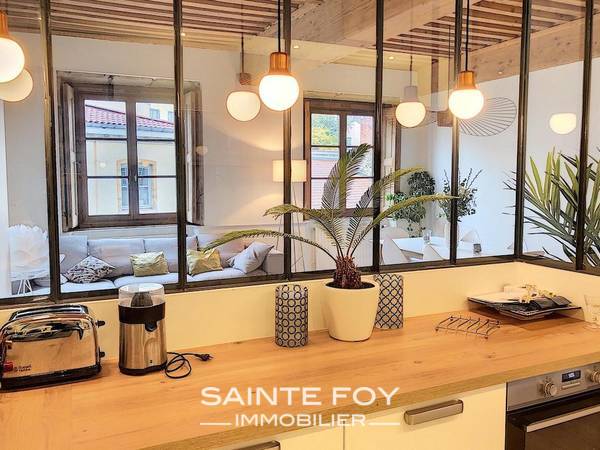 2020043 image2 - Sainte Foy Immobilier - Ce sont des agences immobilières dans l'Ouest Lyonnais spécialisées dans la location de maison ou d'appartement et la vente de propriété de prestige.
