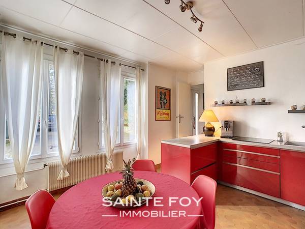 2020071 image4 - Sainte Foy Immobilier - Ce sont des agences immobilières dans l'Ouest Lyonnais spécialisées dans la location de maison ou d'appartement et la vente de propriété de prestige.