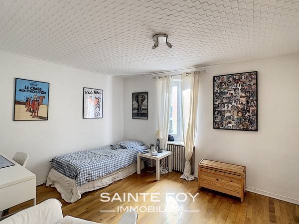 2020071 image6 - Sainte Foy Immobilier - Ce sont des agences immobilières dans l'Ouest Lyonnais spécialisées dans la location de maison ou d'appartement et la vente de propriété de prestige.