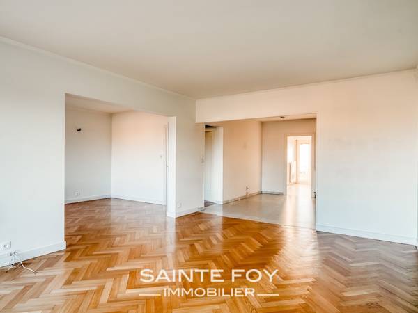 2020093 image3 - Sainte Foy Immobilier - Ce sont des agences immobilières dans l'Ouest Lyonnais spécialisées dans la location de maison ou d'appartement et la vente de propriété de prestige.