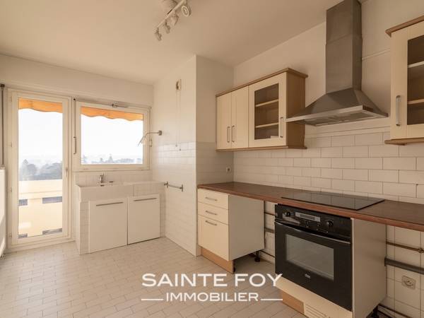 2020093 image4 - Sainte Foy Immobilier - Ce sont des agences immobilières dans l'Ouest Lyonnais spécialisées dans la location de maison ou d'appartement et la vente de propriété de prestige.