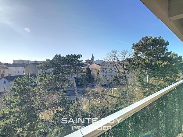 2020096 image5 - Sainte Foy Immobilier - Ce sont des agences immobilières dans l'Ouest Lyonnais spécialisées dans la location de maison ou d'appartement et la vente de propriété de prestige.