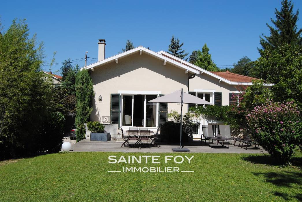2020128 image1 - Sainte Foy Immobilier - Ce sont des agences immobilières dans l'Ouest Lyonnais spécialisées dans la location de maison ou d'appartement et la vente de propriété de prestige.