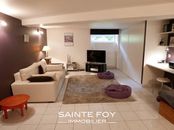 2020128 image9 - Sainte Foy Immobilier - Ce sont des agences immobilières dans l'Ouest Lyonnais spécialisées dans la location de maison ou d'appartement et la vente de propriété de prestige.