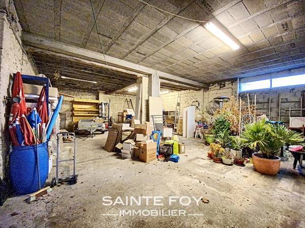 2020015 image5 - Sainte Foy Immobilier - Ce sont des agences immobilières dans l'Ouest Lyonnais spécialisées dans la location de maison ou d'appartement et la vente de propriété de prestige.