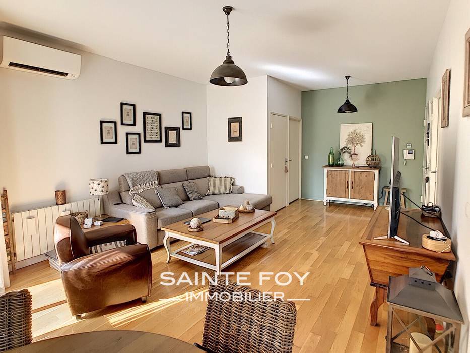 2019635 image1 - Sainte Foy Immobilier - Ce sont des agences immobilières dans l'Ouest Lyonnais spécialisées dans la location de maison ou d'appartement et la vente de propriété de prestige.