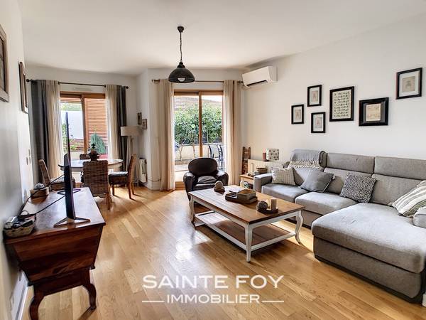 2019635 image2 - Sainte Foy Immobilier - Ce sont des agences immobilières dans l'Ouest Lyonnais spécialisées dans la location de maison ou d'appartement et la vente de propriété de prestige.