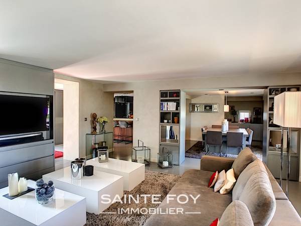 2020182 image6 - Sainte Foy Immobilier - Ce sont des agences immobilières dans l'Ouest Lyonnais spécialisées dans la location de maison ou d'appartement et la vente de propriété de prestige.