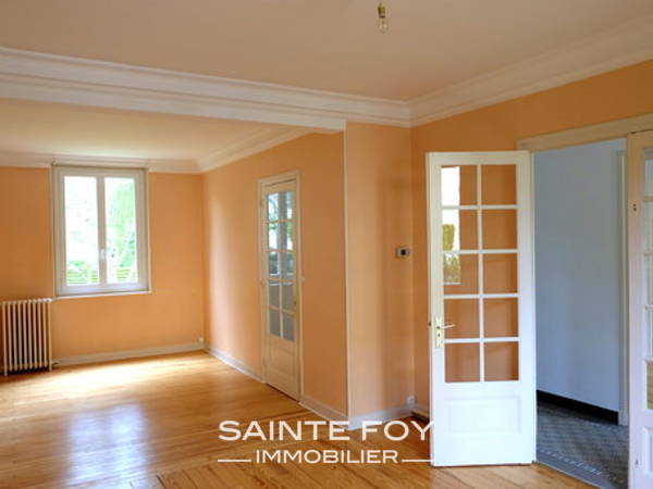 2020180 image3 - Sainte Foy Immobilier - Ce sont des agences immobilières dans l'Ouest Lyonnais spécialisées dans la location de maison ou d'appartement et la vente de propriété de prestige.