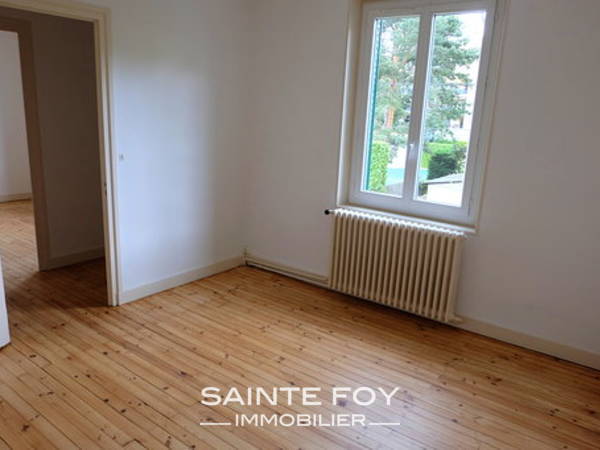 2020180 image4 - Sainte Foy Immobilier - Ce sont des agences immobilières dans l'Ouest Lyonnais spécialisées dans la location de maison ou d'appartement et la vente de propriété de prestige.