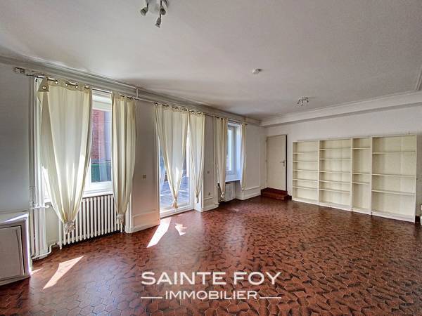 2020209 image3 - Sainte Foy Immobilier - Ce sont des agences immobilières dans l'Ouest Lyonnais spécialisées dans la location de maison ou d'appartement et la vente de propriété de prestige.