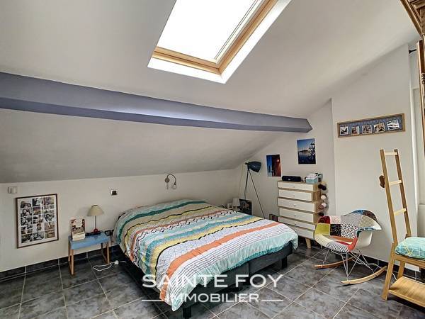 2020190 image6 - Sainte Foy Immobilier - Ce sont des agences immobilières dans l'Ouest Lyonnais spécialisées dans la location de maison ou d'appartement et la vente de propriété de prestige.