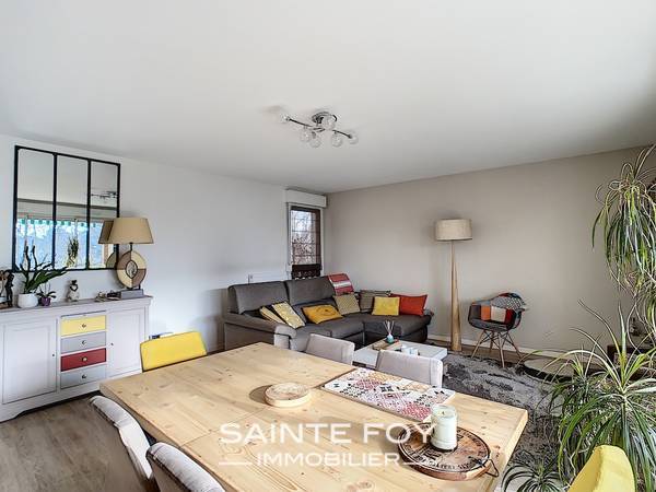 2020213 image3 - Sainte Foy Immobilier - Ce sont des agences immobilières dans l'Ouest Lyonnais spécialisées dans la location de maison ou d'appartement et la vente de propriété de prestige.