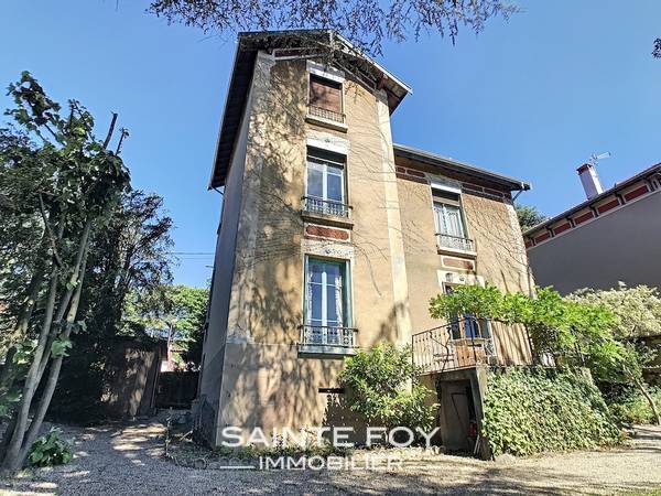 2020167 image3 - Sainte Foy Immobilier - Ce sont des agences immobilières dans l'Ouest Lyonnais spécialisées dans la location de maison ou d'appartement et la vente de propriété de prestige.