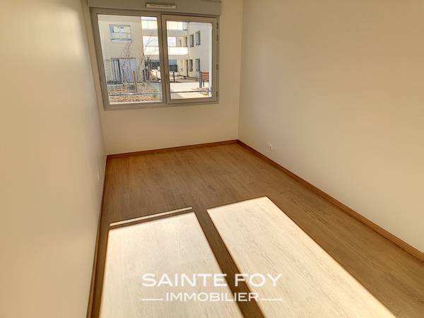 2020120 image6 - Sainte Foy Immobilier - Ce sont des agences immobilières dans l'Ouest Lyonnais spécialisées dans la location de maison ou d'appartement et la vente de propriété de prestige.