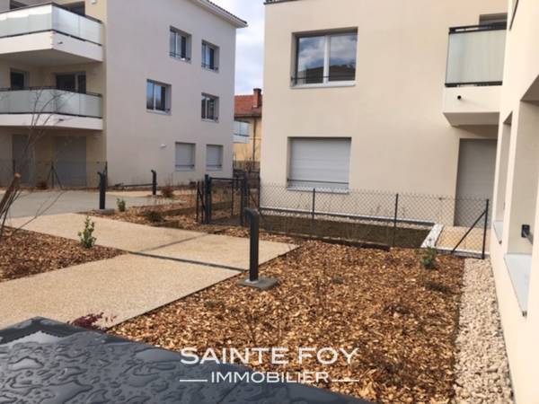 2020120 image9 - Sainte Foy Immobilier - Ce sont des agences immobilières dans l'Ouest Lyonnais spécialisées dans la location de maison ou d'appartement et la vente de propriété de prestige.