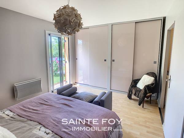 2020205 image4 - Sainte Foy Immobilier - Ce sont des agences immobilières dans l'Ouest Lyonnais spécialisées dans la location de maison ou d'appartement et la vente de propriété de prestige.