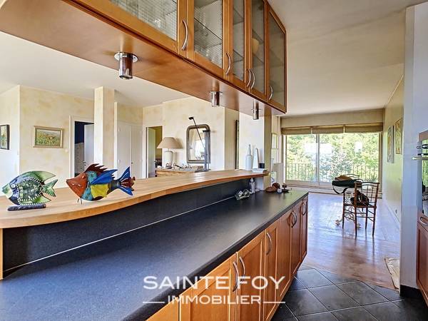 2020252 image3 - Sainte Foy Immobilier - Ce sont des agences immobilières dans l'Ouest Lyonnais spécialisées dans la location de maison ou d'appartement et la vente de propriété de prestige.