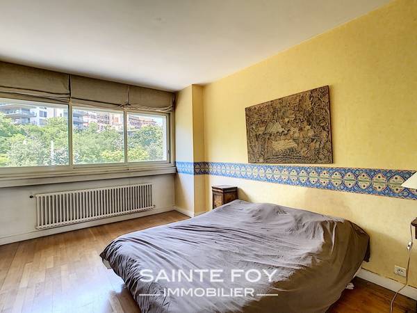 2020252 image4 - Sainte Foy Immobilier - Ce sont des agences immobilières dans l'Ouest Lyonnais spécialisées dans la location de maison ou d'appartement et la vente de propriété de prestige.