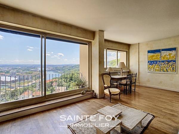2020260 image2 - Sainte Foy Immobilier - Ce sont des agences immobilières dans l'Ouest Lyonnais spécialisées dans la location de maison ou d'appartement et la vente de propriété de prestige.