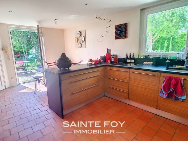 2020254 image5 - Sainte Foy Immobilier - Ce sont des agences immobilières dans l'Ouest Lyonnais spécialisées dans la location de maison ou d'appartement et la vente de propriété de prestige.
