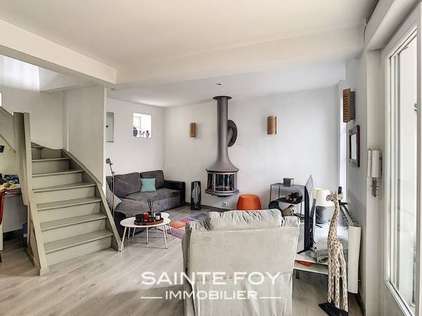 2020271 image3 - Sainte Foy Immobilier - Ce sont des agences immobilières dans l'Ouest Lyonnais spécialisées dans la location de maison ou d'appartement et la vente de propriété de prestige.