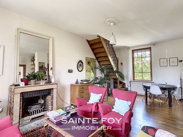 2020279 image3 - Sainte Foy Immobilier - Ce sont des agences immobilières dans l'Ouest Lyonnais spécialisées dans la location de maison ou d'appartement et la vente de propriété de prestige.