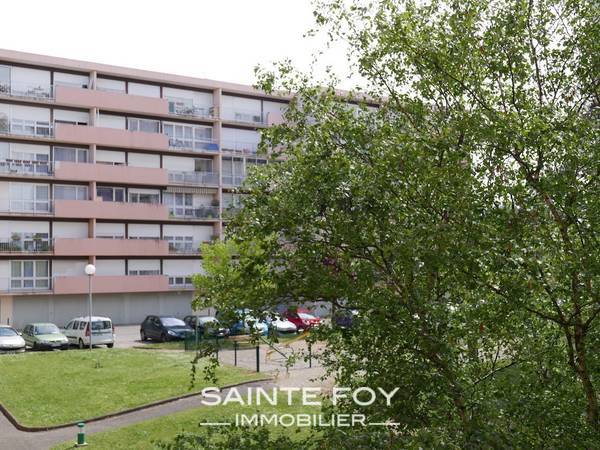 17466000000 image7 - Sainte Foy Immobilier - Ce sont des agences immobilières dans l'Ouest Lyonnais spécialisées dans la location de maison ou d'appartement et la vente de propriété de prestige.