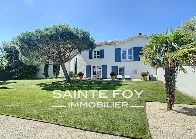2020294 image1 - Sainte Foy Immobilier - Ce sont des agences immobilières dans l'Ouest Lyonnais spécialisées dans la location de maison ou d'appartement et la vente de propriété de prestige.