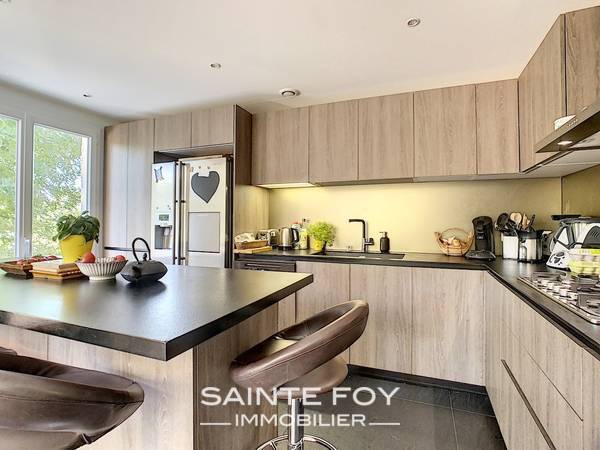 2020291 image4 - Sainte Foy Immobilier - Ce sont des agences immobilières dans l'Ouest Lyonnais spécialisées dans la location de maison ou d'appartement et la vente de propriété de prestige.
