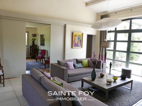 2020278 image4 - Sainte Foy Immobilier - Ce sont des agences immobilières dans l'Ouest Lyonnais spécialisées dans la location de maison ou d'appartement et la vente de propriété de prestige.