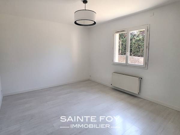 2020302 image5 - Sainte Foy Immobilier - Ce sont des agences immobilières dans l'Ouest Lyonnais spécialisées dans la location de maison ou d'appartement et la vente de propriété de prestige.