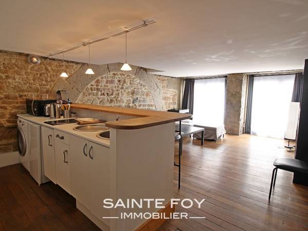 2020235 image3 - Sainte Foy Immobilier - Ce sont des agences immobilières dans l'Ouest Lyonnais spécialisées dans la location de maison ou d'appartement et la vente de propriété de prestige.
